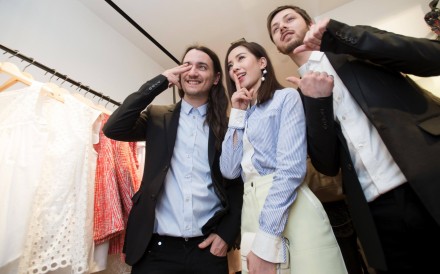 Alexis Martial, Liu Shishi and Adrien Caillaudaud had fun at the photo booth #stylescmp