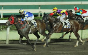 Zac Purton would dearly love to move from number two to number one jockey in Hong Kong, but now faces another obstacle in the form of Joao Moreira. Photo: Kenneth Chan