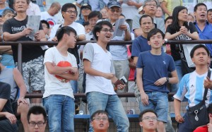 Crowds flocked to Sha Tin for the first meeting of the season, refreshed after a two month break. Photos: Kenneth Chan