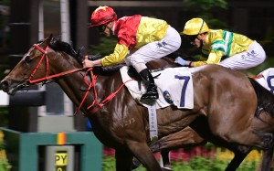 Zac Purton guides Starlight to victory at Happy Valley in July. Photos: Kenneth Chan