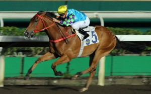 Zac Purton guides Pick Number One to a convincing debut victory at Sha Tin on Wednesday night. Photos: Kenneth Chan
