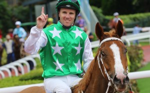 Tommy Berry returns to scale after Pakistan Friend’s debut victory. Photos: Kenneth Chan