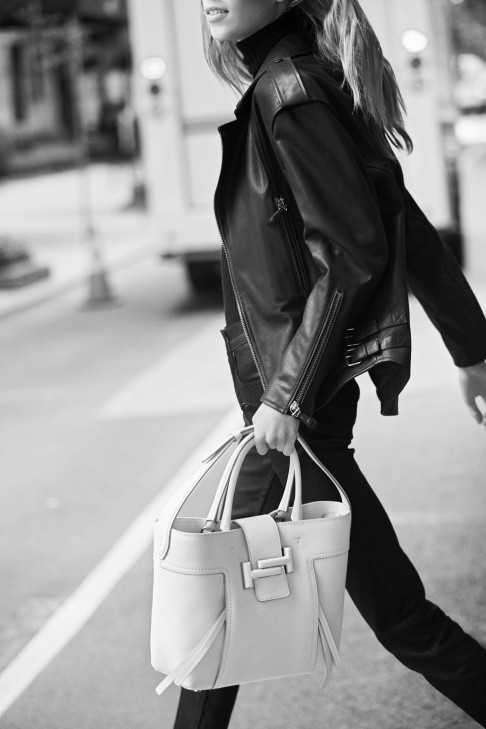 Tod's double t shopping bag online