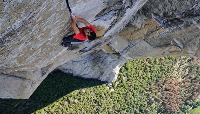 Alex Honnold S Rope Free Ascent Of 900m El Capitan Is Greatest