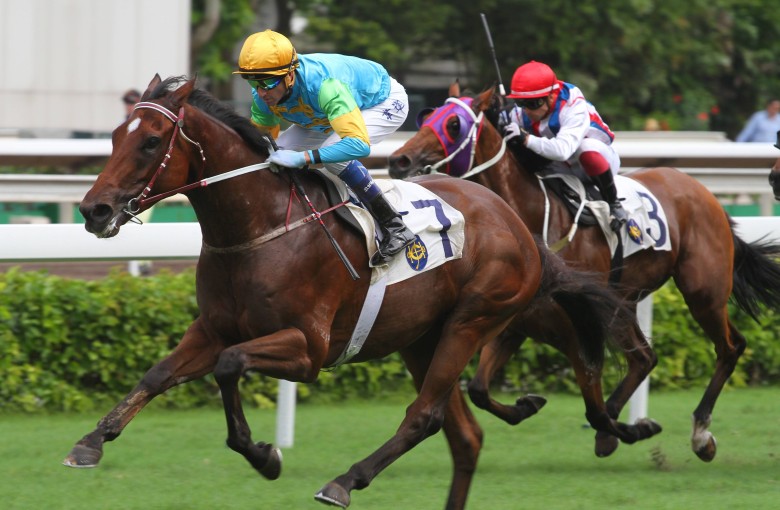 Rocketeer (Douglas Whyte) storms away for an impressive win over 2,000m on June 4 at Sha Tin. Photos: Kenneth Chan