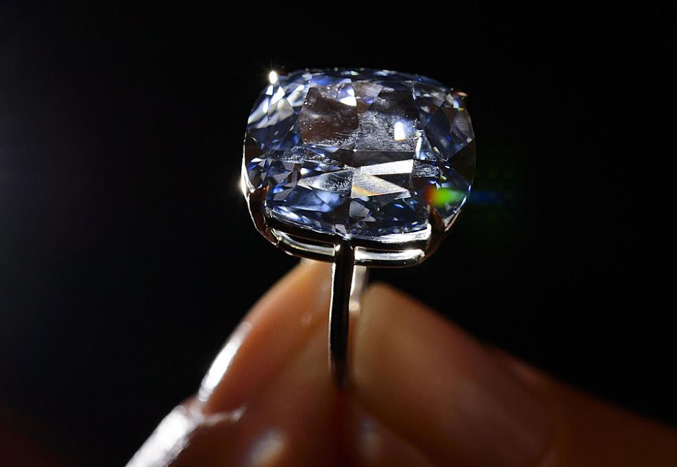 Mystery diamond buyer revealed: Hong Kong billionaire Joseph Lau spends