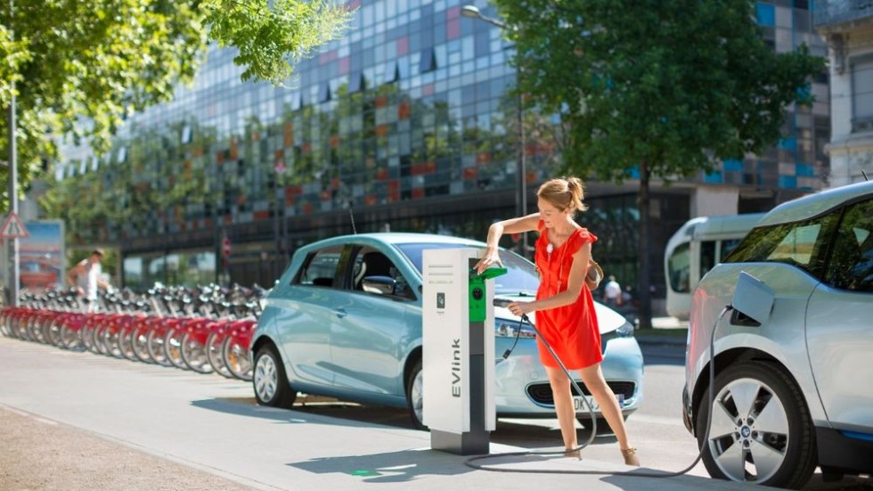 Schneider Electric's EV Charging Solutions Provide Convenience For ...