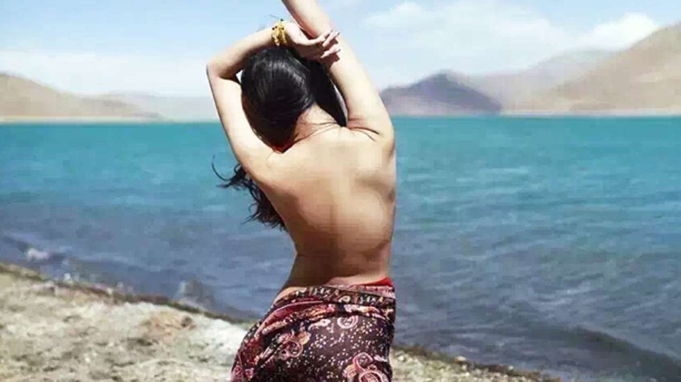 half moon sex position slow motion jerk off cum shots