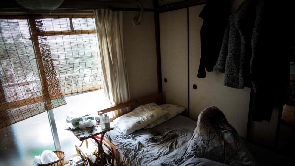Thousands of people are dying home alone in Japan, rotting