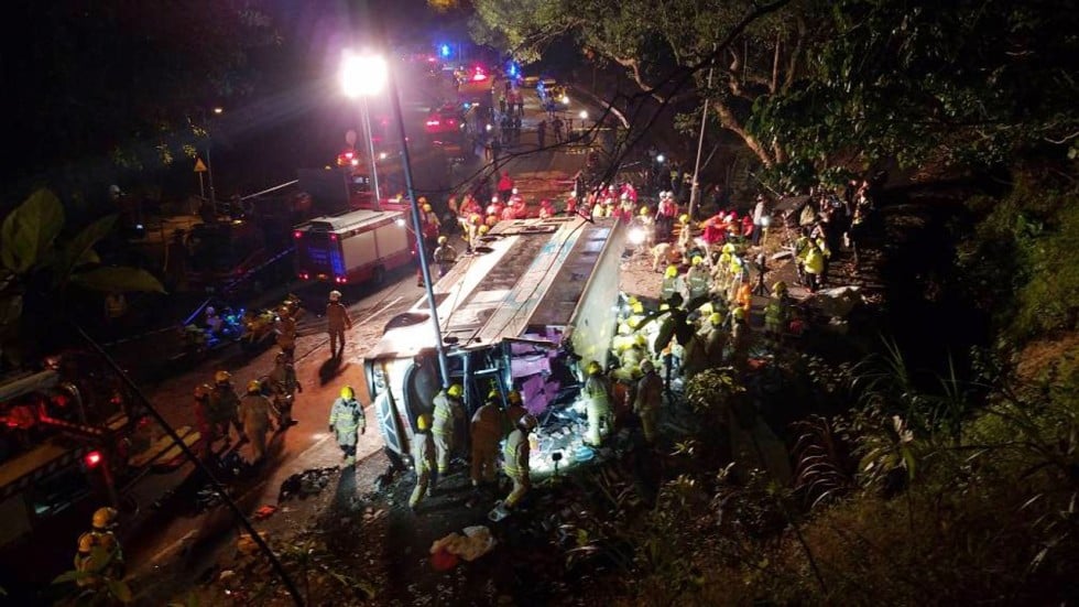 Hong Kong bus smash: dozens injured, killed by driver 