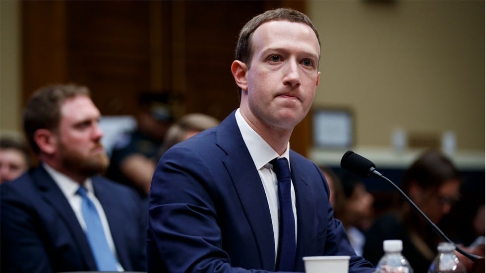 Mark Zuckerburg in court to admit giving data to Cambridge Analytica