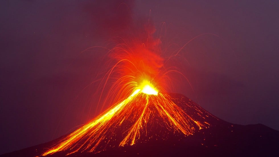 Indonesia: 222 dead, more than 800 injured after Anak ...