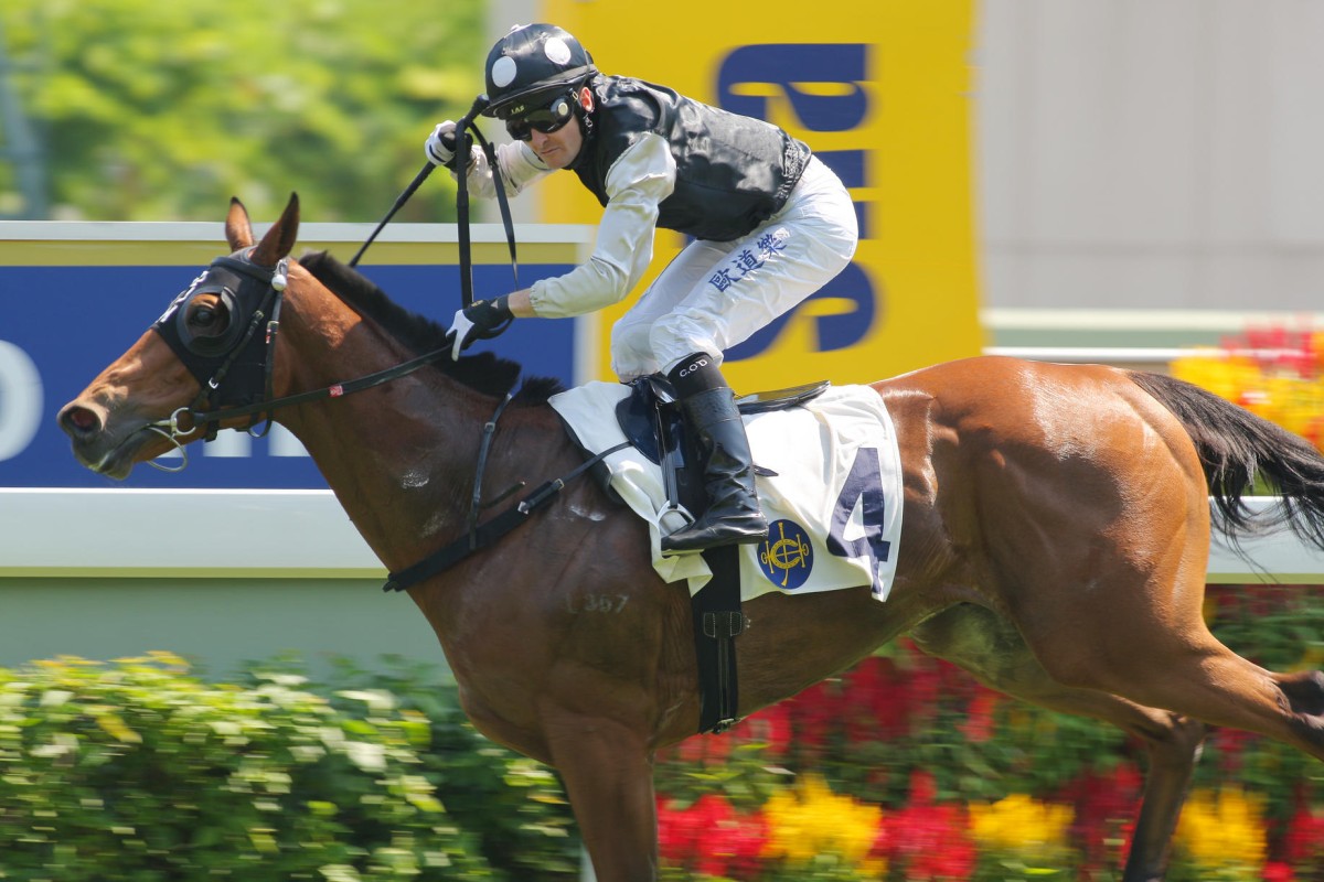 Irishman Colm O'Donoghue broke his local maiden aboard Tres Magnifique, who snapped a 30-ride winless sequence. Photo: Kenneth Chan