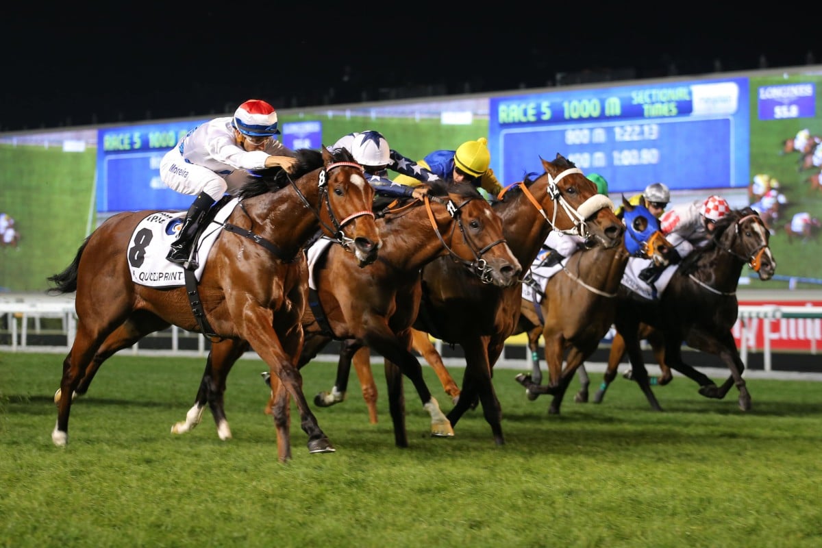 Amber Sky holds off his rivals to win the Al Quoz Sprint.
