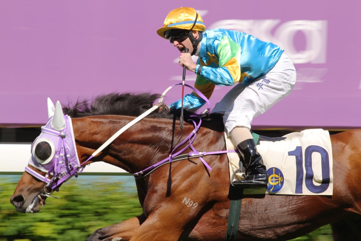 Christian Reith scores aboard Spirit Soaring to break the jockey's winless streak. Photos: Kenneth Chan