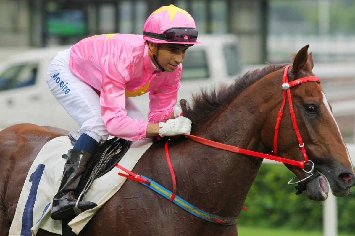 Joao Moreira's ride on Sun Jewellery, coming across from a wide gate to rail through, is a contender for ride of the season on a watershed day for the Brazilian. Photos: Kenneth Chan