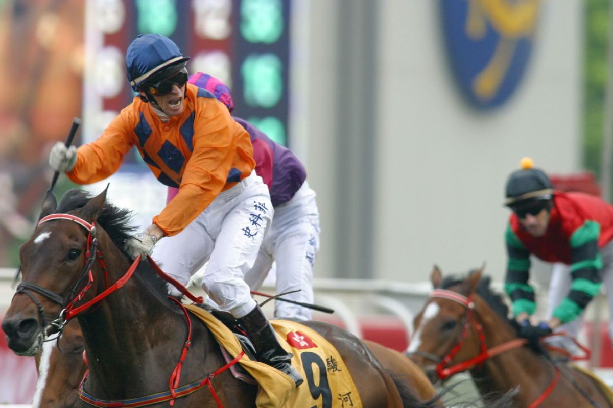 Glyn Schofield wins the 2004 QE II Cup on River Dancer, his biggest win in a four-year stint. He is set to ride in Hong Kong for the first time in almost a decade. Photo: Kenneth Chan