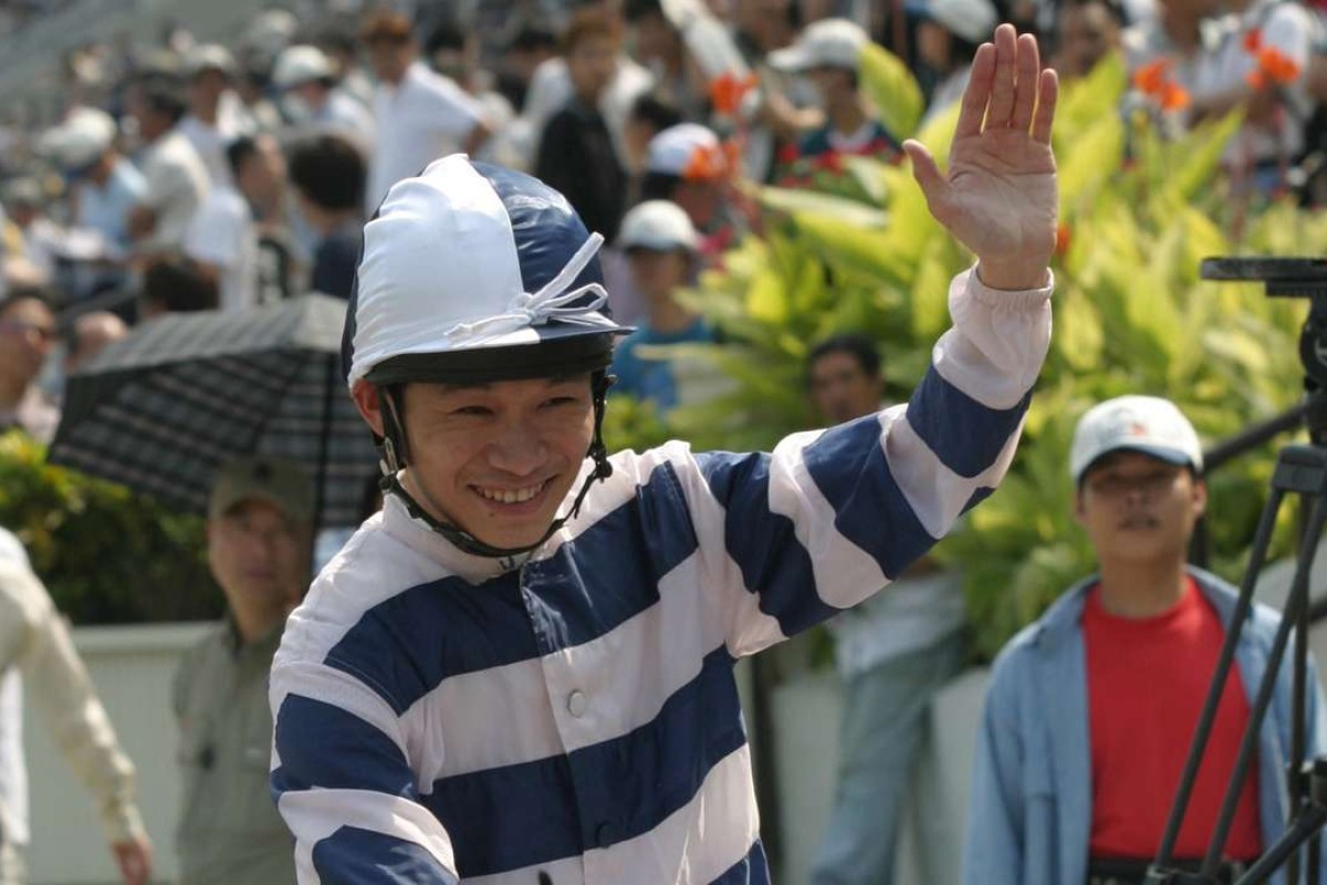 Jockey Jimmy Ting Khoon-ho waves goodbye after winning on First Knight during his last career ride at Sha Tin. He’s one of the contenders for a training position with the Jockey Club. Photos: Kenneth Chan