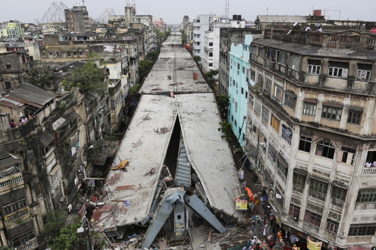 The collapse of the flyover in Kolkata killed more than two dozen people. Photo: AP