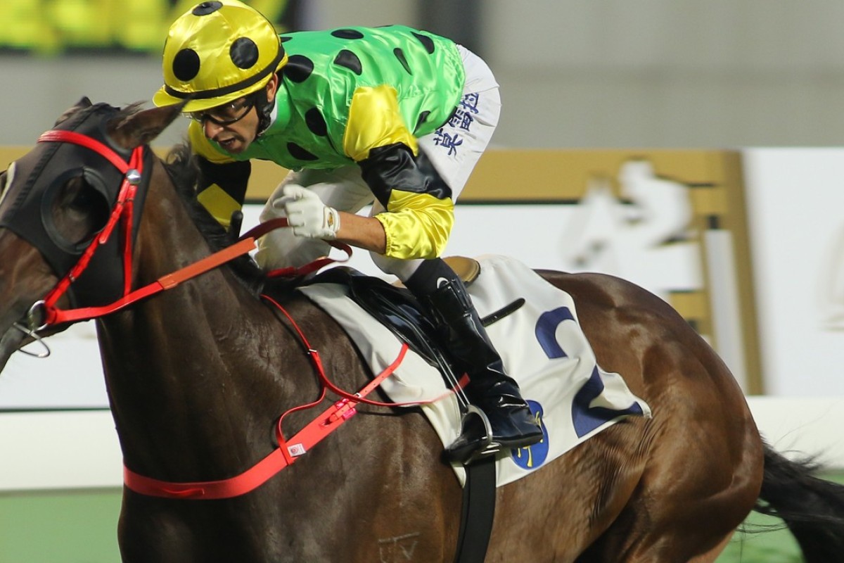 Nothingilikemore bursts away to win his fifth straight race on October 22. Photos: Kenneth Chan.