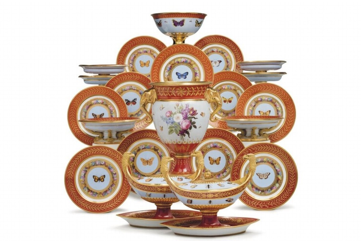 Rockefeller Porcelain Owned By Napoleon S For Us 1 8 Million At The Rockefeller Porcelain Dessert Set Once Owned By Napoleon Bonaparte Has Sold For Us