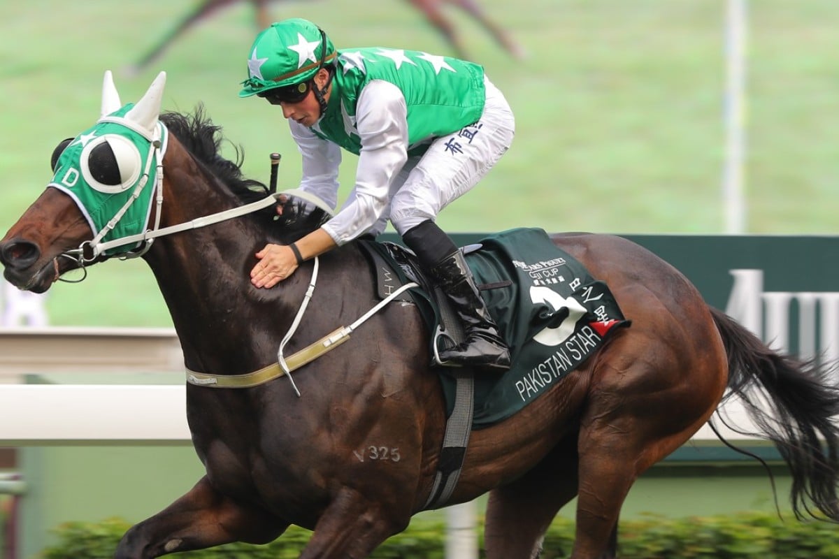 William Buick rides Pakistan Star. Photos: Kenneth Chan